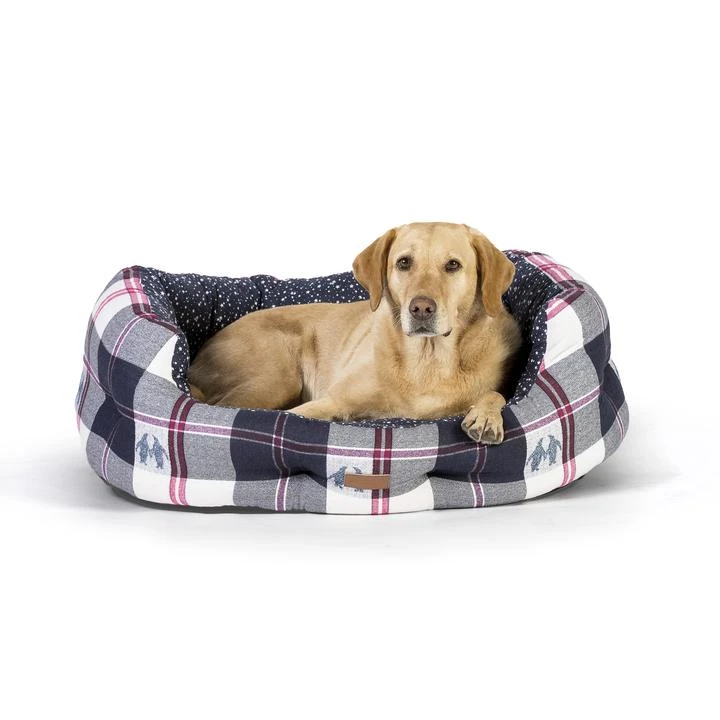 Danish Design Penguin Check Deluxe Slumber Dog Bed By Danish Design 1 Danish Design Penguin Check Deluxe Slumber Dog Bed By Danish Design