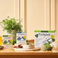 Forthglade Complete Senior Dog Wholegrain Variety Lamb/Fish With Brown Rice & Veg Wet Dog Food - 12x395g By Forthglade 13 Forthglade Complete Senior Dog Wholegrain Variety Lamb/Fish With Brown Rice & Veg Wet Dog Food - 12x395g By Forthglade -Pattes Douces Store Forthglade Complete Senior Dog Wholegrain Variety Lamb Fish with Brown Rice Veg 12x395g 6