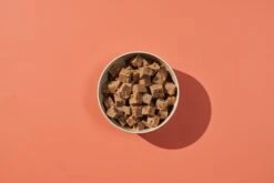 Naturediet Feel Good Salmon Dog Food - 18 X 390g By Naturediet -Pattes Douces Store Naturediet Feel Good Salmon dog food 18 390g 5